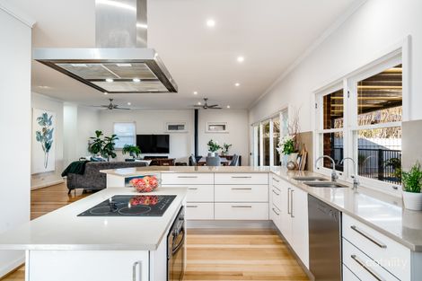 Property photo of 39 The Grove Lower Mitcham SA 5062