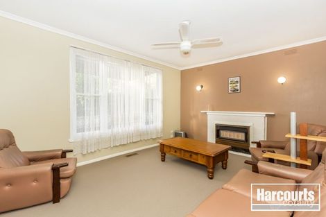 Property photo of 19 Campbell Parade Cranbourne VIC 3977