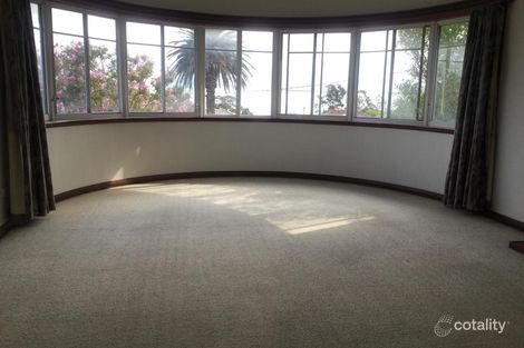 Property photo of 336 Northcliffe Drive Lake Heights NSW 2502