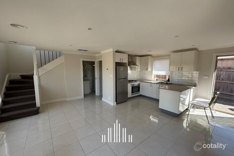 Property photo of 2 King David Court Hampton Park VIC 3976