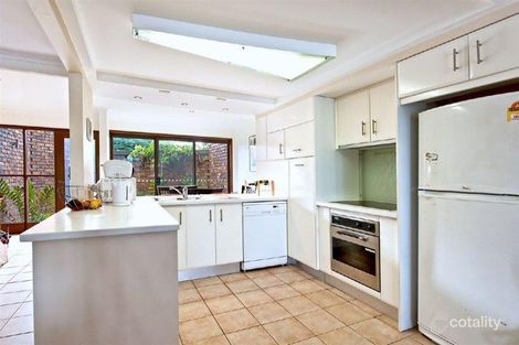 Property photo of 2/12 Orvieto Avenue Mermaid Waters QLD 4218