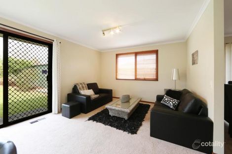 Property photo of 224 Dandelion Drive Rowville VIC 3178
