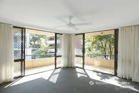Property photo of 3/32 Nelson Parade Indooroopilly QLD 4068
