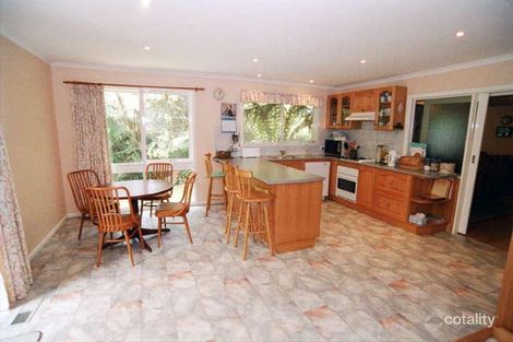 Property photo of 17 Chestnut Avenue Ferntree Gully VIC 3156
