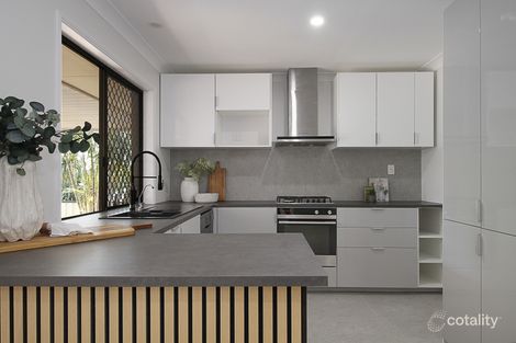Property photo of 32 Chipping Drive Alexandra Hills QLD 4161