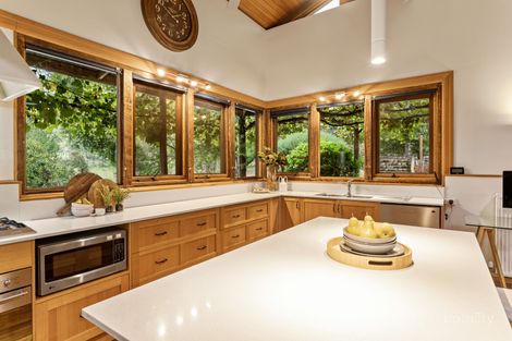 Property photo of 199 Simmonds Creek Road Tawonga South VIC 3698