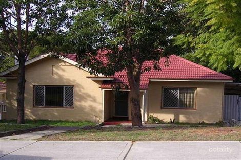 12 Heylmore Rd, Medina, WA 6167