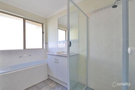 Property photo of 24 Featherstone Drive Huntfield Heights SA 5163