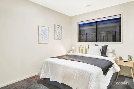 Property photo of 60 St Georges Boulevard Mickleham VIC 3064
