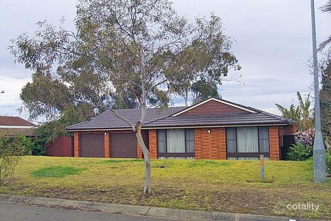 18 Battlement Cres, Castle Hill, NSW 2154