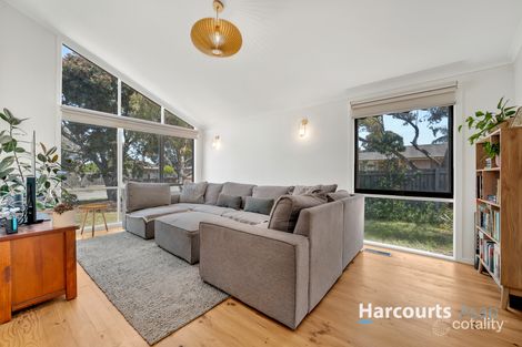 Property photo of 3 Justin Circuit Hampton Park VIC 3976