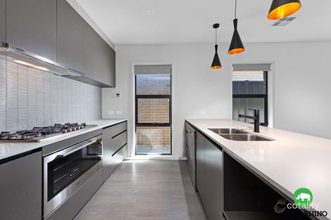 Property photo of 11 Mason Street Googong NSW 2620