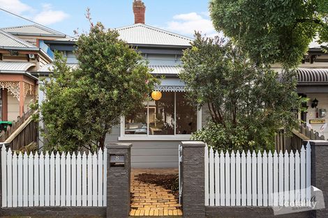 8 Hopetoun St, Kensington, VIC 3031