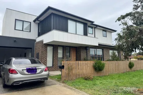 8 Newland St, Altona Meadows, VIC 3028