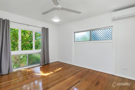 1-7 Coxall St, Mooroobool, QLD 4870