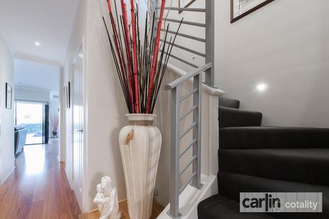 Property photo of 4 Noosa Lane Aubin Grove WA 6164