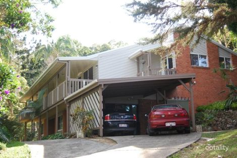 Property photo of 8 Bradman Drive Currumbin Valley QLD 4223
