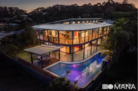 Property photo of 10 Palmer Avenue Ocean Shores NSW 2483