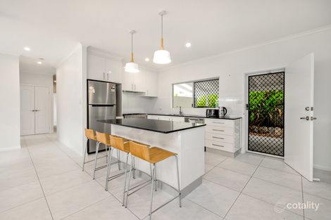 Property photo of 17 Iona Close Edge Hill QLD 4870