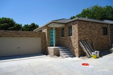 12-12a Zina Gr, Mooroolbark, VIC 3138