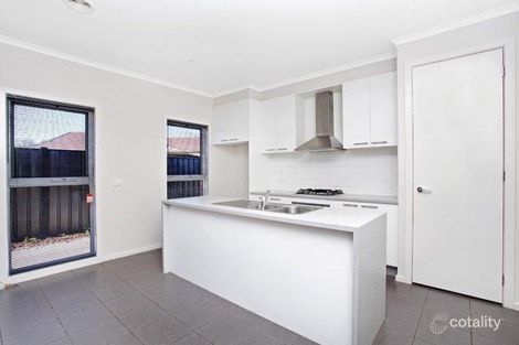 Property photo of 46 Sherrington Grange Derrimut VIC 3026