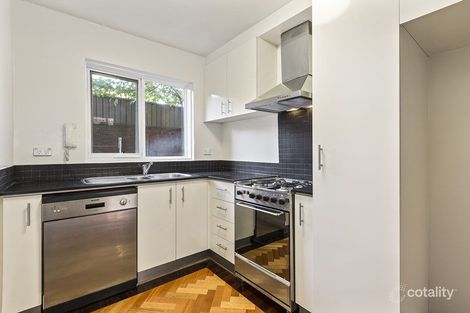 1/58 Barkly St, St Kilda, VIC 3182