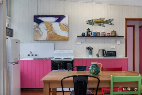 Property photo of 17 Regent Street Currumbin QLD 4223