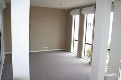 Property photo of 1 Cosy Crescent Harrison ACT 2914