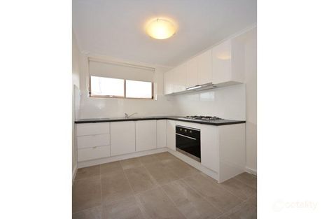 Property photo of 10 Westbury Grove St Kilda East VIC 3183