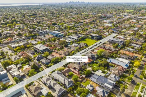 8 Prince Edward Ave, Mckinnon, VIC 3204