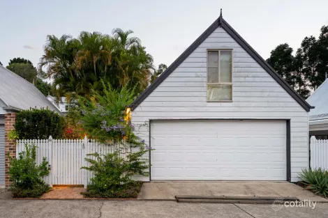 Property photo of 39 Oxley Terrace Corinda QLD 4075