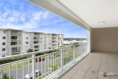 Property photo of 402/15-17 Peninsula Drive Breakfast Point NSW 2137