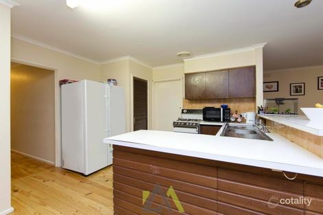 Property photo of 26 Bunarong Drive Frankston VIC 3199