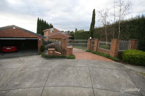 8 Southwood Cl, Wantirna, VIC 3152