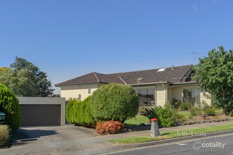 Property photo of 3 Thaxted Court Watsonia North VIC 3087