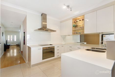 2/41a William St, Southport, QLD 4215