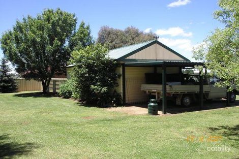 Property photo of 3 Worra Street Guyra NSW 2365