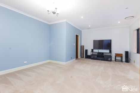 Property photo of 2 Burgos Link Seville Grove WA 6112