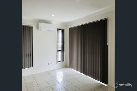 Property photo of 32 Bronco Crescent Gracemere QLD 4702