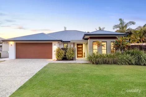 Property photo of 2 Dunbar Court Cooroy QLD 4563