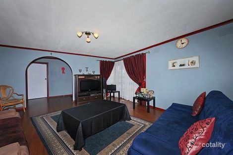 Property photo of 3 Mulhall Drive St Albans VIC 3021