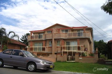 22 Olive St, Kingsgrove, NSW 2208