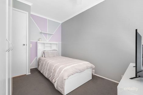 Property photo of 30 Dewrang Avenue Bradbury NSW 2560