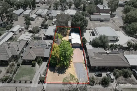 39 Simson St, Carisbrook, VIC 3464