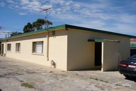 19 Byrne St, Deer Park, VIC 3023