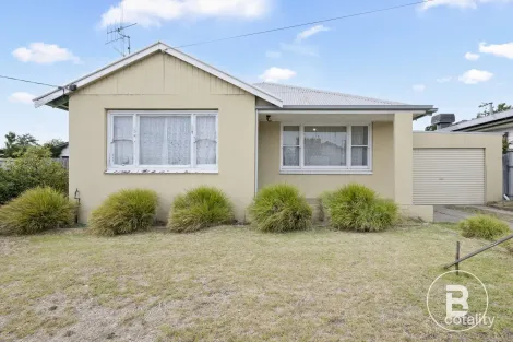 Property photo of 6 Hope Street Maryborough VIC 3465