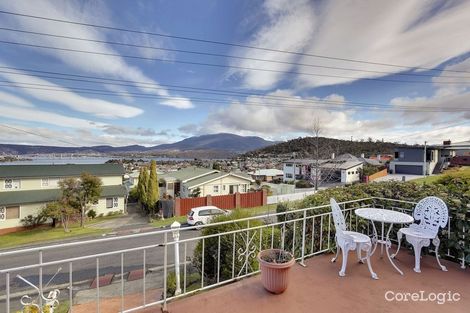 Property photo of 41 Malunna Road Lindisfarne TAS 7015