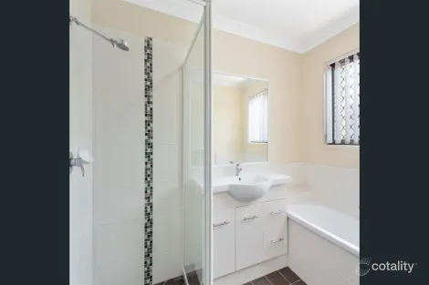 Property photo of 20 Adab Close Boronia Heights QLD 4124