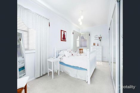 Property photo of 10 Shell Cove Road Barrack Point NSW 2528