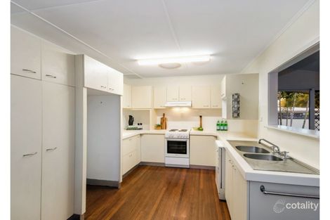Property photo of 124 Albert Street Cranbrook QLD 4814